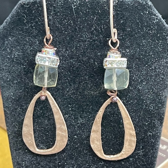 Meet your Posher, Pam - Picture 5 of 16